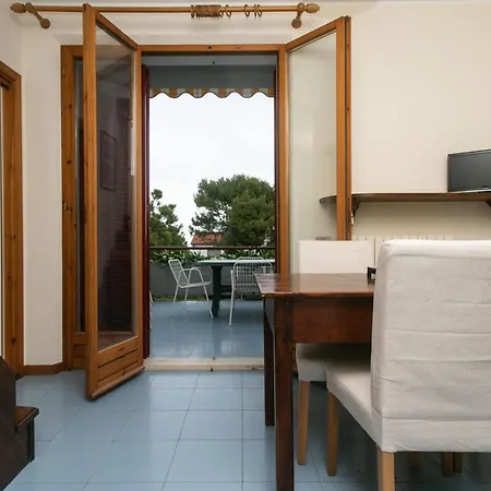M134 - Marcelli, Quadrilocale Con Terrazzo A 50mt Dal Mare *